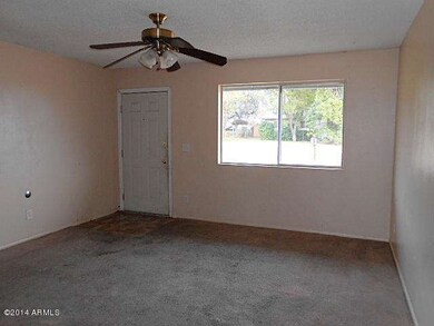 023-281418 - Front Door and Living Room