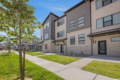 763 W Bronze Leaf Rd, American Fork, UT 84003 - photo 3