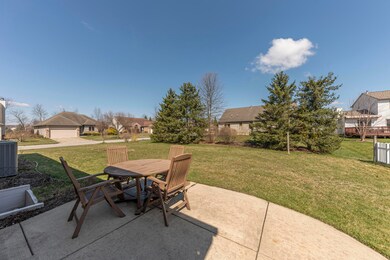 6863 Wellington Dr unit 230, Dexter, MI 48130 - photo 4