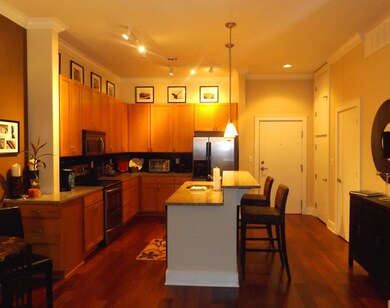 KITCHEN 1