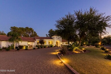 2614 N Camino Principal