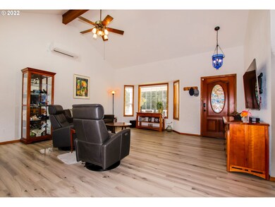 2070 Willow St, Florence, OR 97439 - photo 6