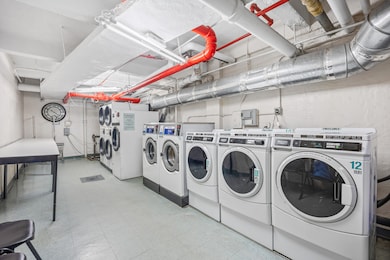 408 W 34th St unit 6H, New York, NY 10001 - photo 7