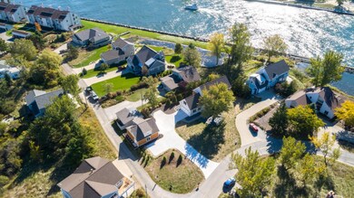 20060 N Shore Ave, Spring Lake-15