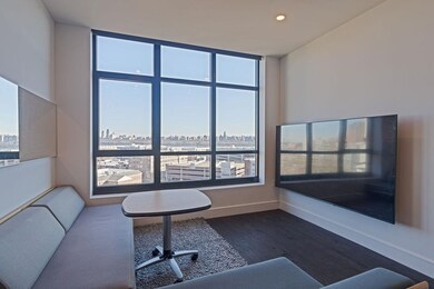 Solaia unit 906, North Bergen, NJ 07047 - photo 2