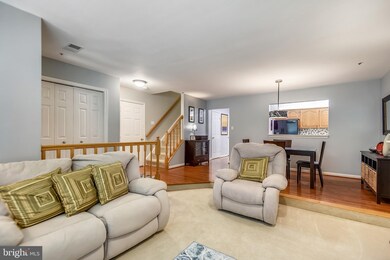 11716 Scooter Ln unit 18, Fairfax, VA 22030 - photo 4