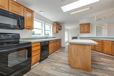 195 Lange Way, Rhome, TX 76078 - photo 5