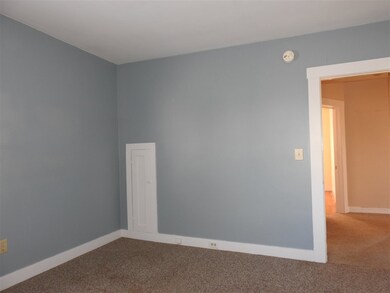 8 Mansfield Place, Rutland, VT 05701 - photo 5