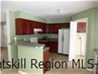 29 Waltke Ln, Wallkill, NY 12589 - photo 3