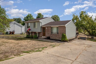 002_13ferndalecourt01-edit_255