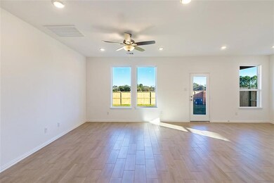 4187 Long Leaf Bend Blvd, Pinehurst, TX 77362 - photo 7