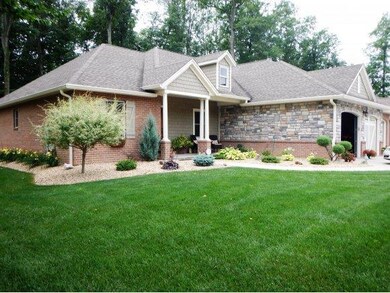 369 Woodside Ct, Batesville, IN 47006 - photo 2