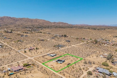 6816 Saddleback Rd, Joshua Tree, CA 92252 - photo 5