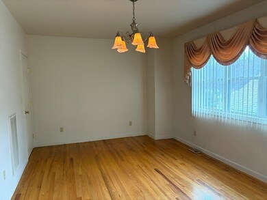 270 Coburn Ave, Worcester, MA 01604 - photo 7