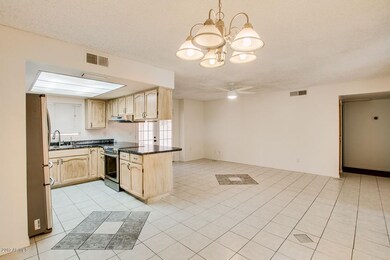 Kitchen 4