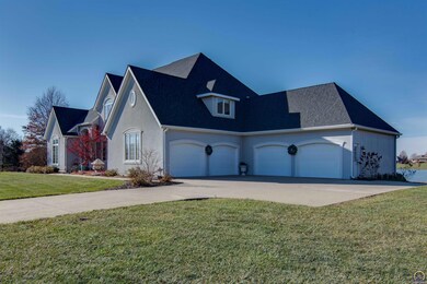 6315 SW South Pointe Dr, Auburn, KS 66402 - photo 2