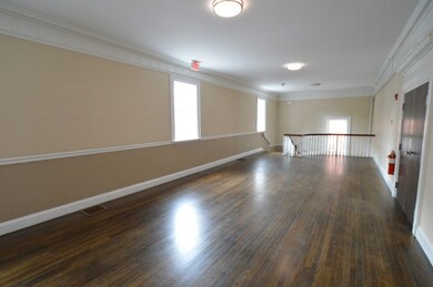 7 Crombie St unit 11, Salem, MA 01970 - photo 2