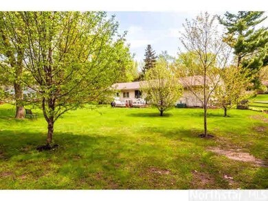 14327 Glenridge Rd, Minnetonka, MN 55345 - photo 2