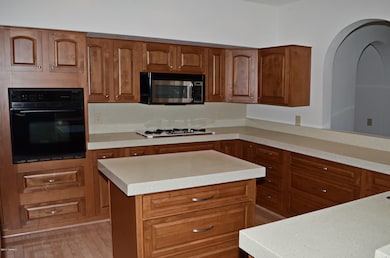 970 E Crown Ridge Dr, Oro Valley, AZ 85755 - photo 5