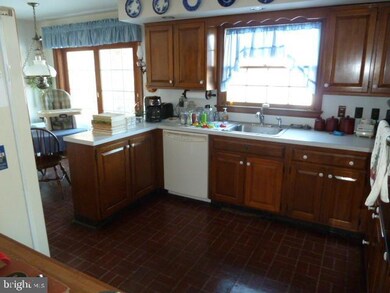 3927 Locust Grove Rd, Columbia, PA 17512 - photo 7