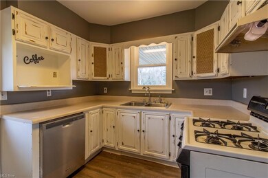 46415 Wyoming Ave, East Liverpool, OH 43920 - photo 6