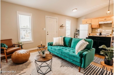 2507 Flint Dr, Wilmington, NC 28401 - photo 4