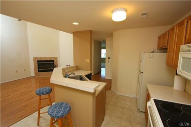 308 Surrey Place, Macungie, PA 18062 - photo 4