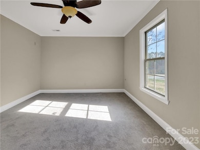 1562 Stonecroft Dr, Lincolnton, NC 28092 - photo 5