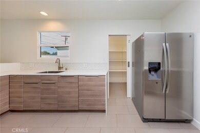 6251 Aura Ave, Tarzana, CA 91335 - photo 6