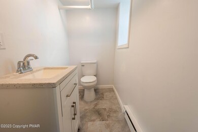 213 Smith St, Dupont, PA 18641 - photo 6