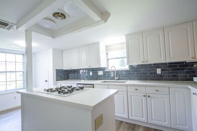 7246 Shady Corners Ln, Houston, TX 77040 - photo 6