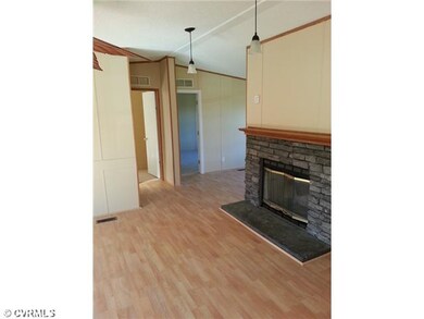 Living Room - Great Room w/ Fireplace and Vaulted 