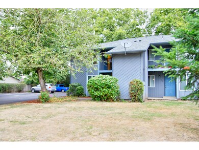 3611 Casteel St unit 3641, Hubbard, OR 97032 - photo 2