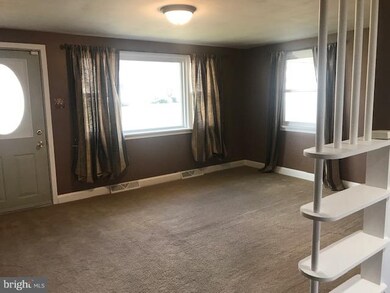 4222 10th Ave, Temple, PA 19560 - photo 6