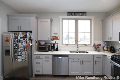 2010 Celadon Dr NE unit 100, Grand Rapids, MI 49525 - photo 7