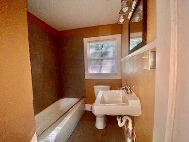 819 Holmes St, Tylertown, MS 39667 - photo 7