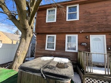 6 Lincoln Ct unit B, Lawrence, MA 01841 - photo 2