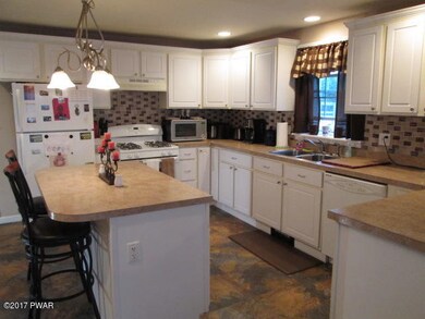 539 Birch St, Scranton, PA 18505 - photo 2