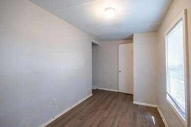 152 Cordell Ave-04