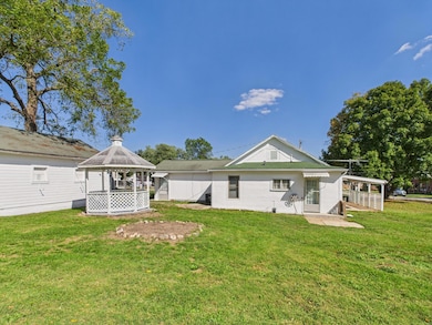 701 Garst St, Cabool, MO 65689 - photo 5