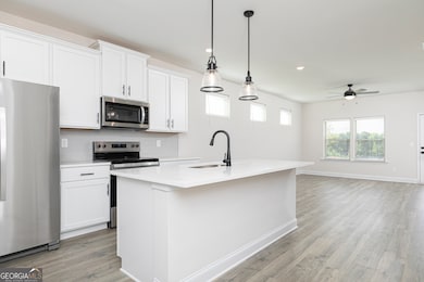 422 Cantrell Dr, Dallas, GA 30157 - photo 3