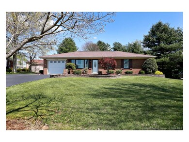 6128 Stiller Rd, Floyds Knobs, IN 47119 - photo 2