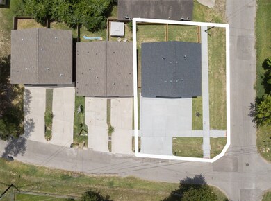 1047 Marcolin St unit A, Houston, TX 77088 - photo 3