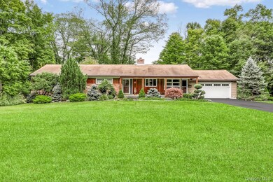 47 Mayer Dr, Suffern, NY 10901 - photo 3