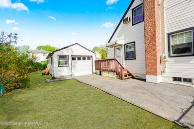 39 Troy St, Staten Island, NY 10308 - photo 2