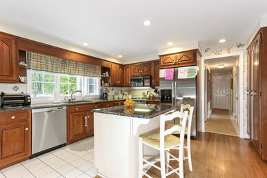 34 Pleasant Heights Dr, North Easton, MA 02356 - photo 6