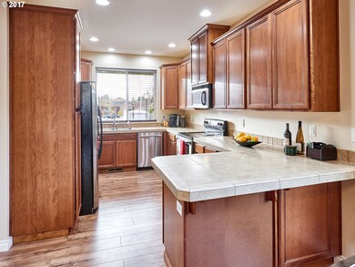 2611 Mill Creek Ln, Hubbard, OR 97032 - photo 5