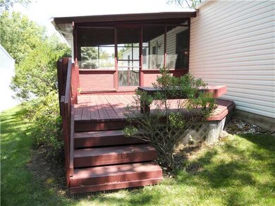 6401 Peardale Rd E, Columbus, OH 43229 - photo 5