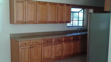 2323 Villanova Cir, Jacksonville, FL 32218 - photo 4