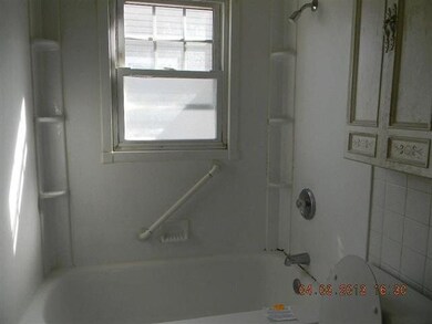 2316 S Ebright St, Muncie, IN 47302 - photo 7